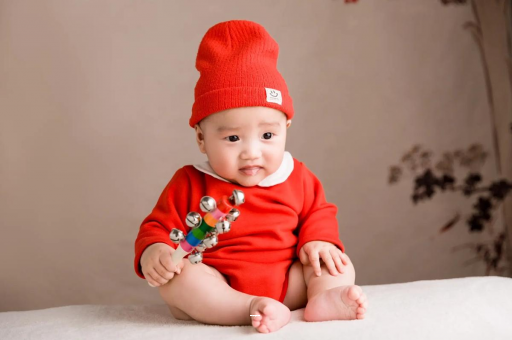 厦门宝宝频繁吐奶怎么回事